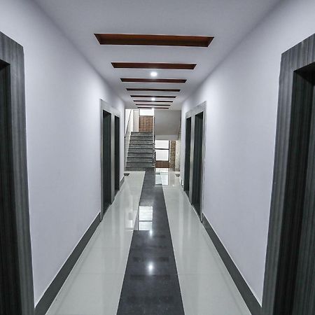 โอโย 15259 สมาร์ทซิตี้ Hotel โบปาล ภายนอก รูปภาพ