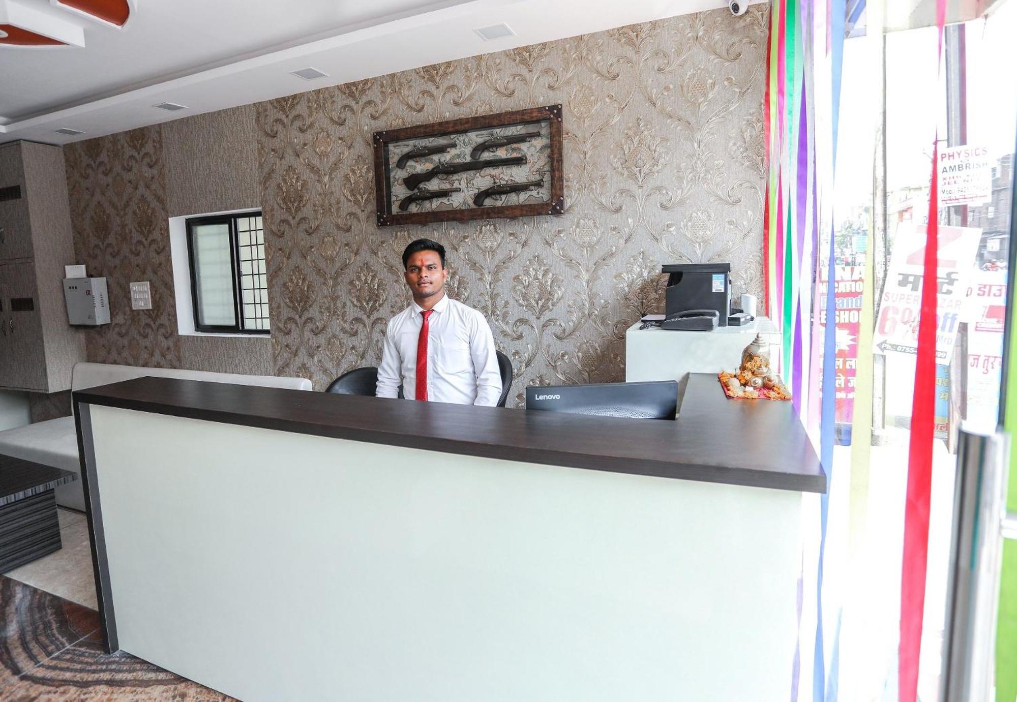 โอโย 15259 สมาร์ทซิตี้ Hotel โบปาล ภายนอก รูปภาพ